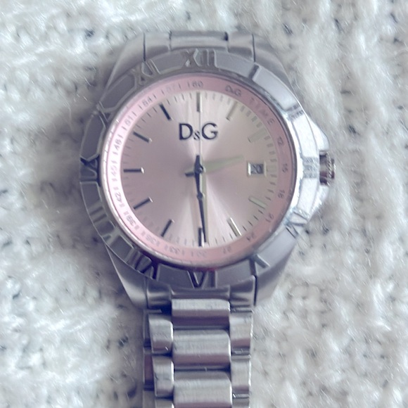 Genuine Dolce & Gabbana women's watch - Picture 2 of 6